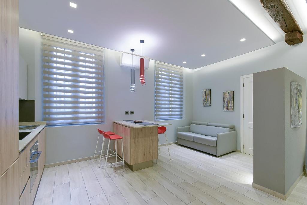 MANDRIA APARTMENTS 1 2 room 4